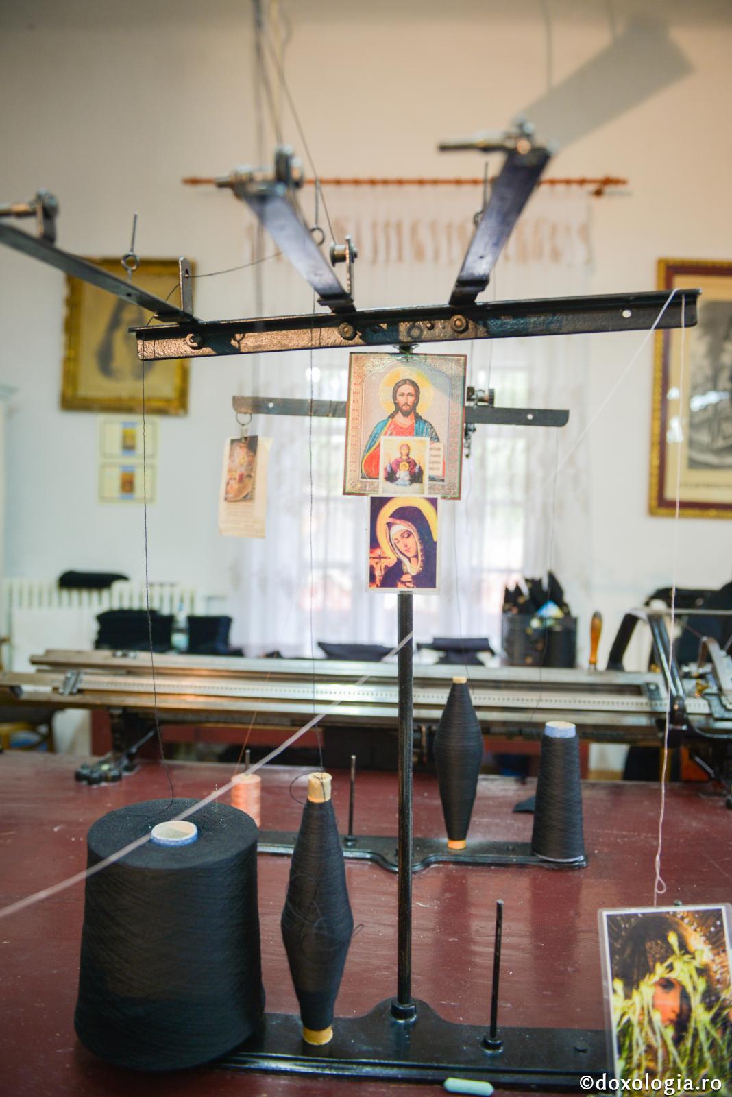 Îmi va merge afacerea, dacă lucrez în zile de sărbătoare cu cruce roșie?