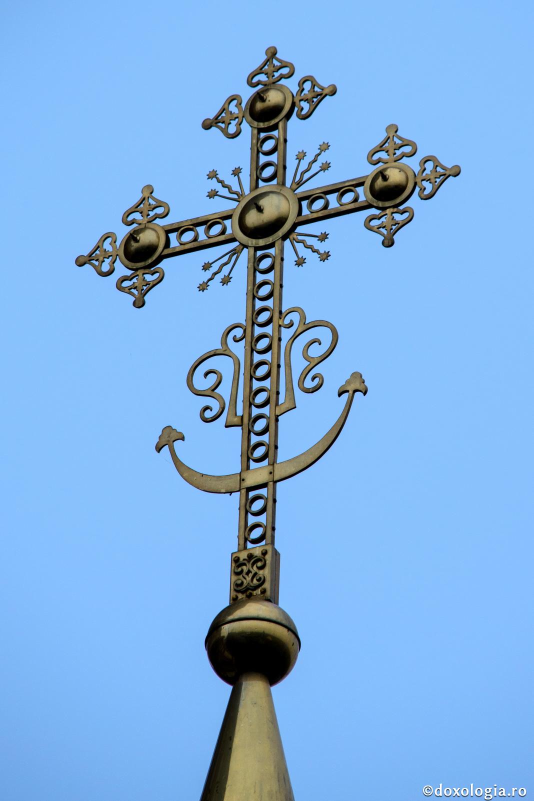 O mamă a părăsit Ortodoxia. Care sunt consecințele asupra fiului său, adormit deja în dreapta credință?