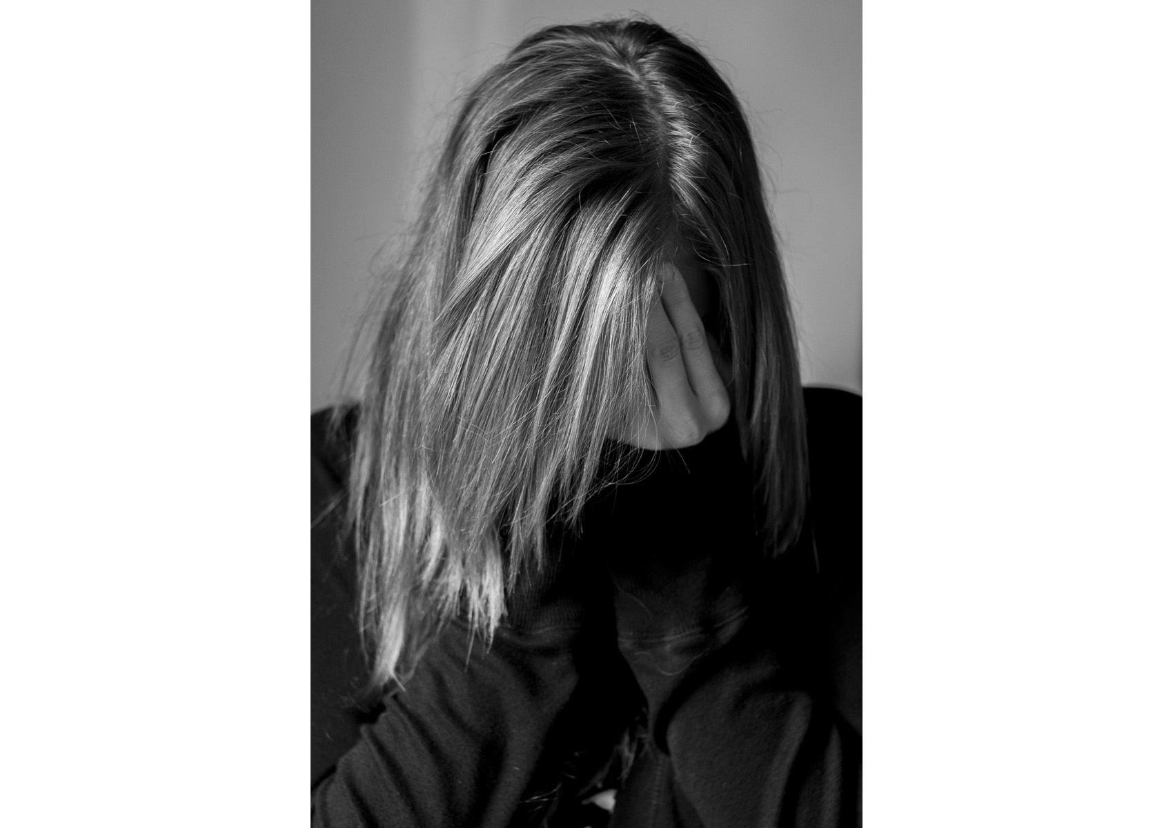 Cum poți ajuta un om care se confruntă cu depresia?