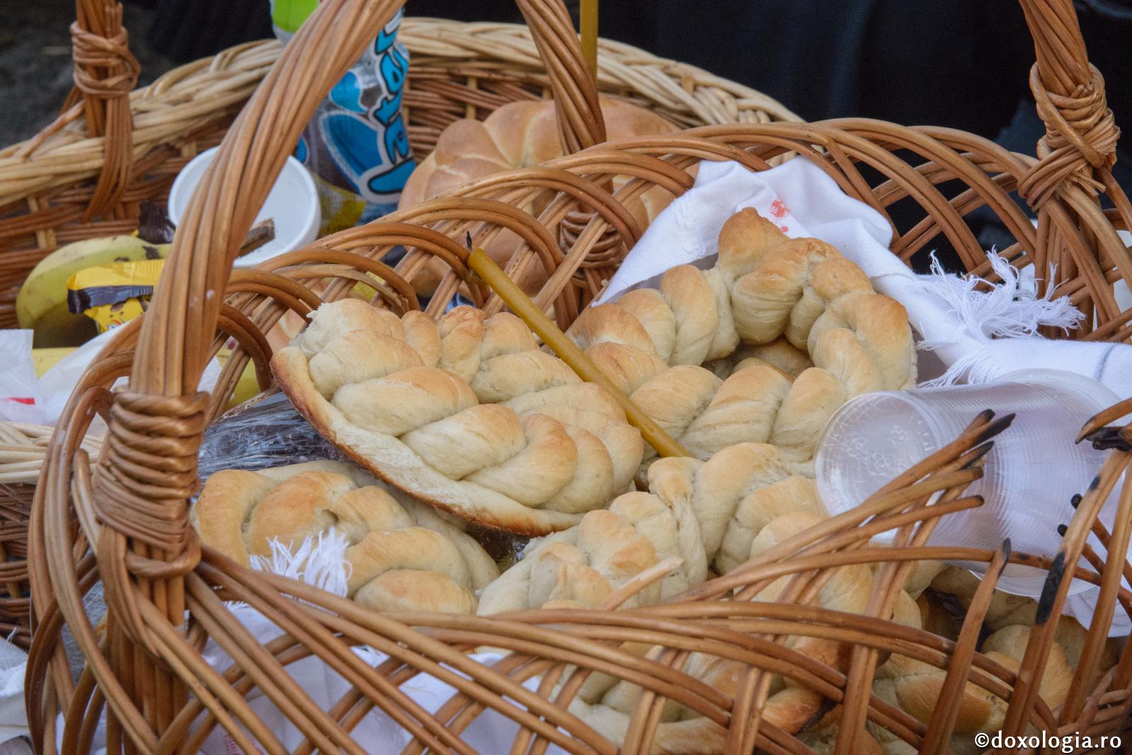 Parastasul trebuie făcut în fiecare an timp de șapte ani?