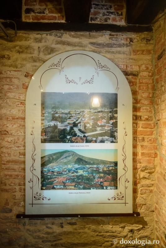 Arhitectura originală a turnului a fost modificată între anii 1889-1890, când a fost realizat un foişor în partea superioară.