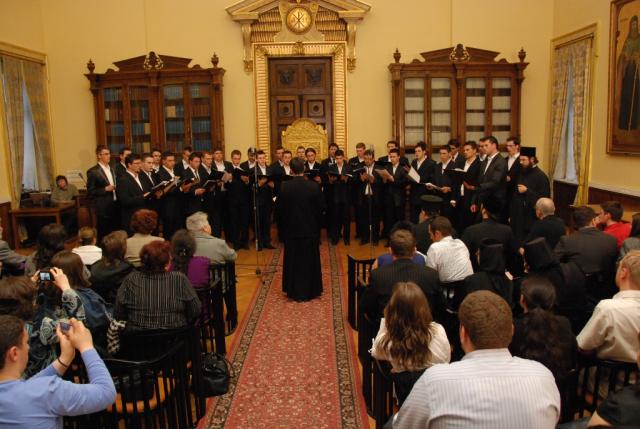 Corul „Mitropolitul Iosif Naniescu“ va concerta duminică la Catedrala mitropolitană din Iași