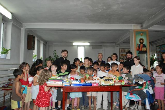 Activități prilejuite de Ziua Internațională a Copilului, la Parohia &quot;Sf. Mahramă&quot; din Iași
