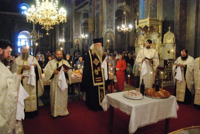 Parastas la Catedrala mitropolitană din Iași pentru arhim. Partenie Apetrei