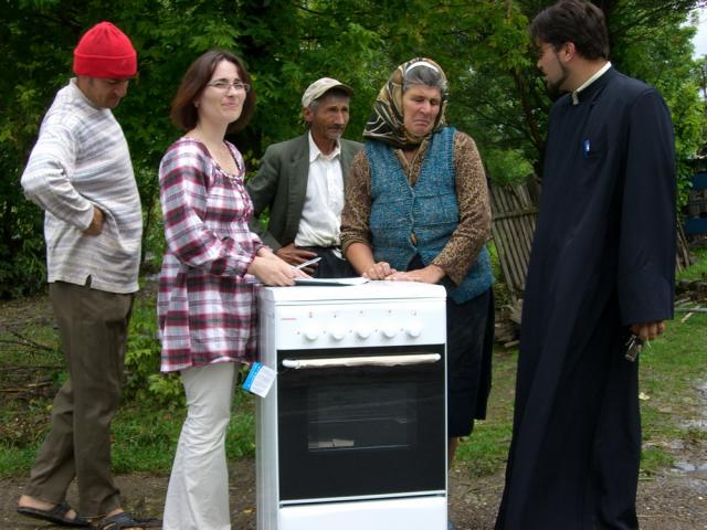 Sprijin din partea Arhiepiscopiei Iașilor pentru 56 de familii sinistrate