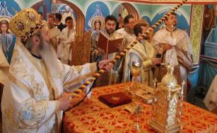 IPS Părinte Mitropolit Teofan va fi prezent duminică în județul Neamț