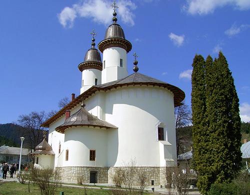 Mănăstirea Văratec își serbează astăzi al doilea hram