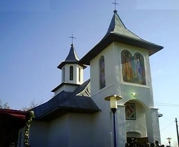 Resfințirea bisericii din Românești