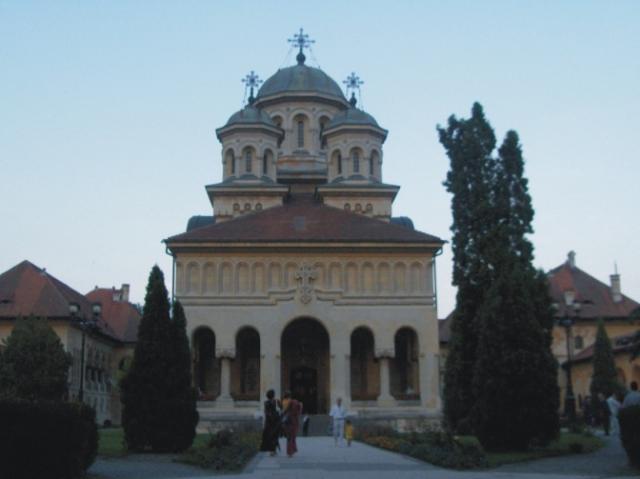 IPS Andrei va sluji la Catedrala Arhiepiscopală din Alba Iulia
