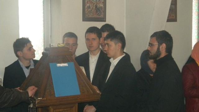 Elevii seminariști craioveni s-au implicat într-o activitate duhovnicească