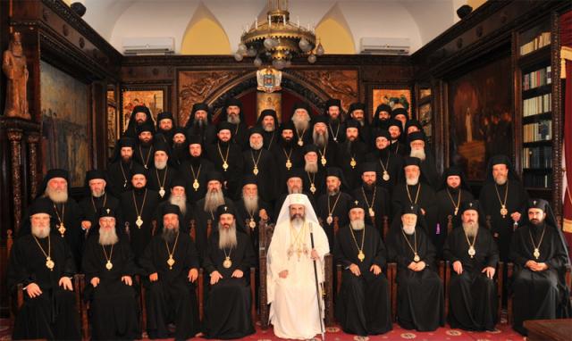 Patriarhia Română menţine comuniunea cu Patriarhia Ierusalimului