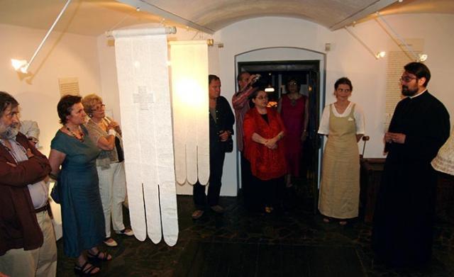 La Timişoara a avut loc vernisajul unei expoziţii de artă sacră