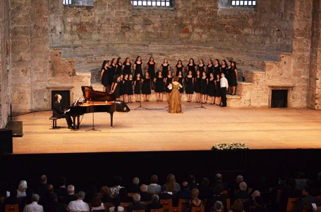 Concert de cântece religioase la Patriarhia Ecumenică