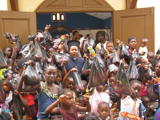 Ajutor pentru victimele războiului civil din Coasta de Fildeş