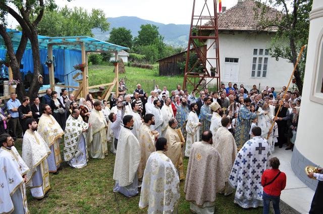 „Să aveţi drept ţintă pe Hristos!“