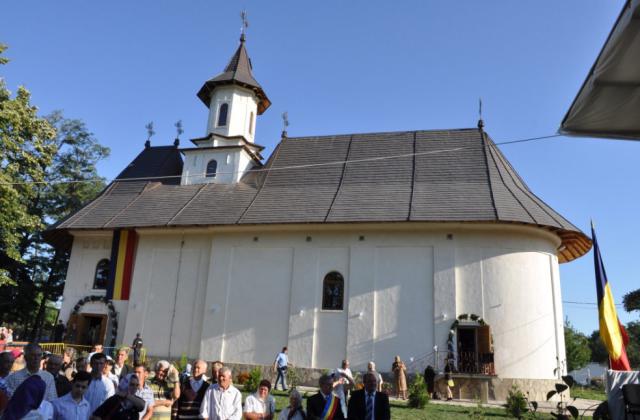 Biserica din Hândreşti, resfinţită după ample lucrări de consolidare şi rezidire
