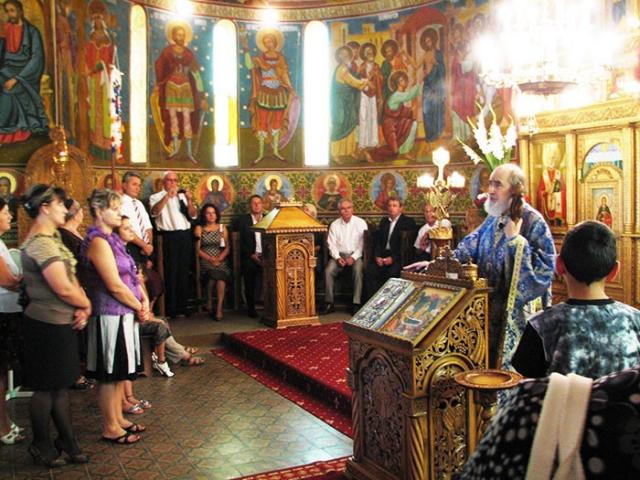 Manifestări religioase şi culturale prilejuite de "Zilele Aradului"