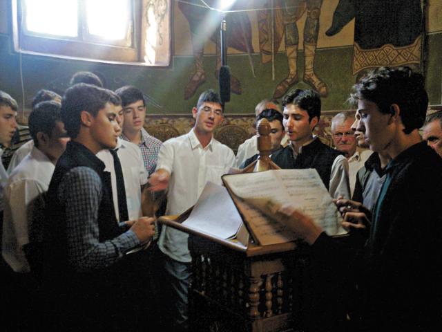 Cursuri de muzică bisericească la Mănăstirea Balş