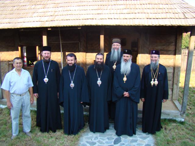 Vizită frățească a Mitropolitului Moldovei și Bucovinei în Episcopia Slatinei și Romanaților