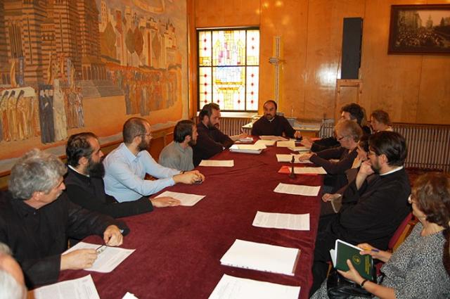 Reprezentanţii ONG-urilor din Arhiepiscopia Timişoarei au participat la o şedinţă de lucru