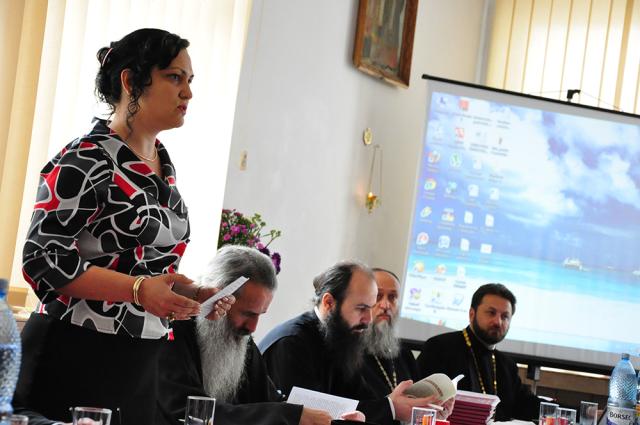 „Să găsiţi cele mai bune căi de a sădi în tineri învăţătura lui Hristos!“