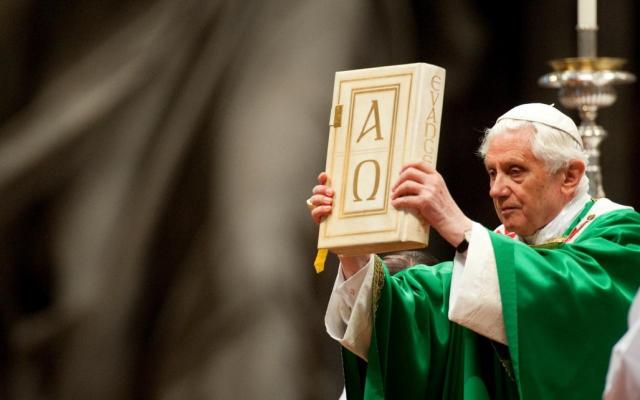 Anul 2012 – Anul Credinţei în Biserica Catolică