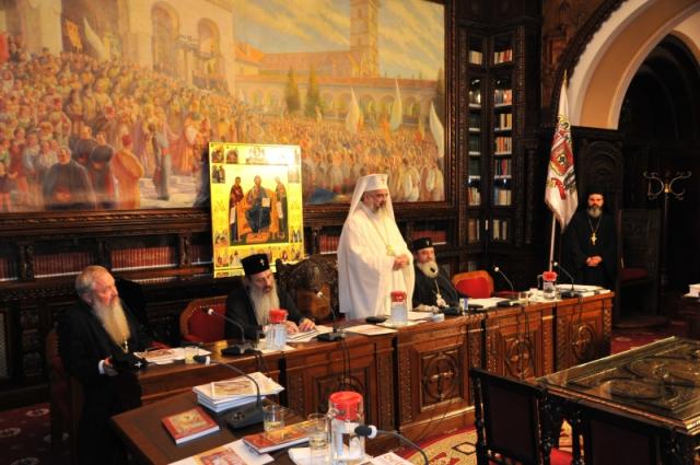Şedinţă de lucru a Sfântului Sinod la Reşedinţa Patriarhală