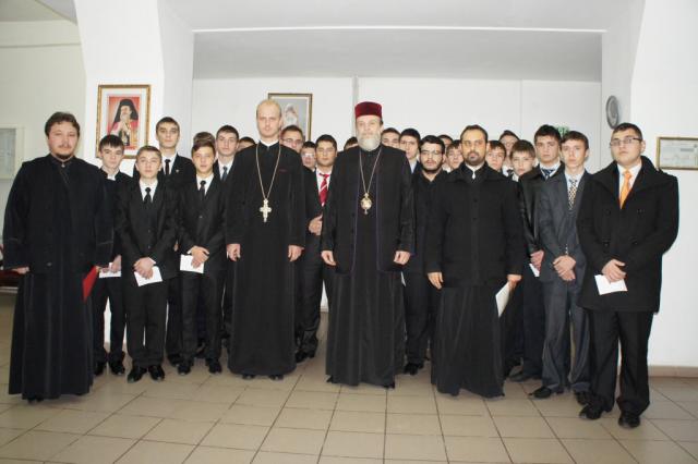 Burse pentru elevii Seminarului  „Sfântul Ioan Gură de Aur” din Slobozia