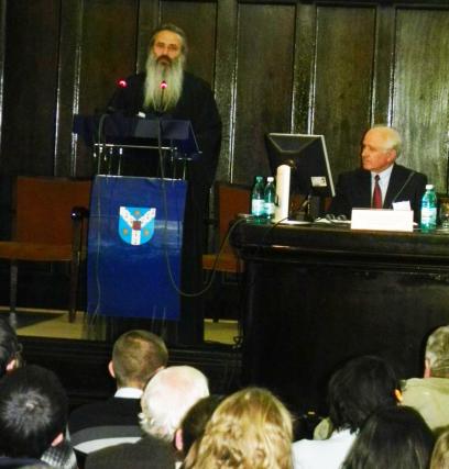 Cuvântul şi tăcerea în descoperirea căii către Dumnezeu şi sine