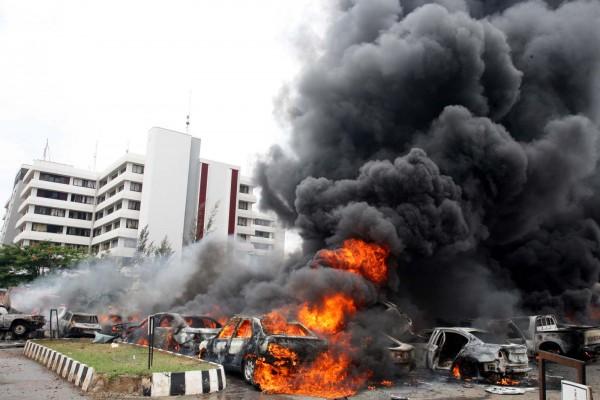 Atacuri cu bombă împotriva creştinilor din Nigeria soldate cu 150 de morţi