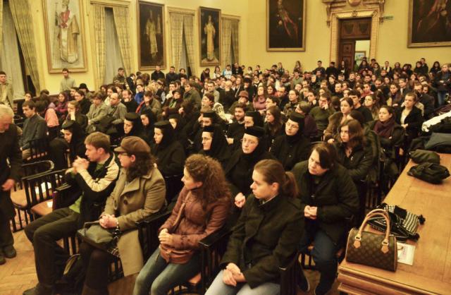 „Curajul sfânt la început de drum“