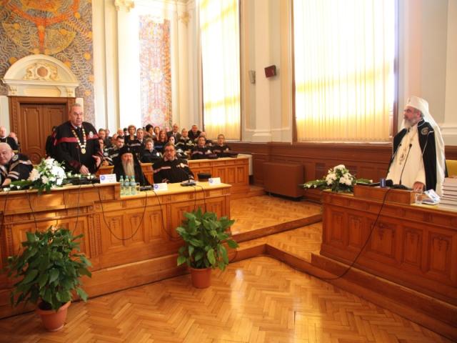 Titlu Doctor Honoris Causa pentru Patriarhul României, la Cluj