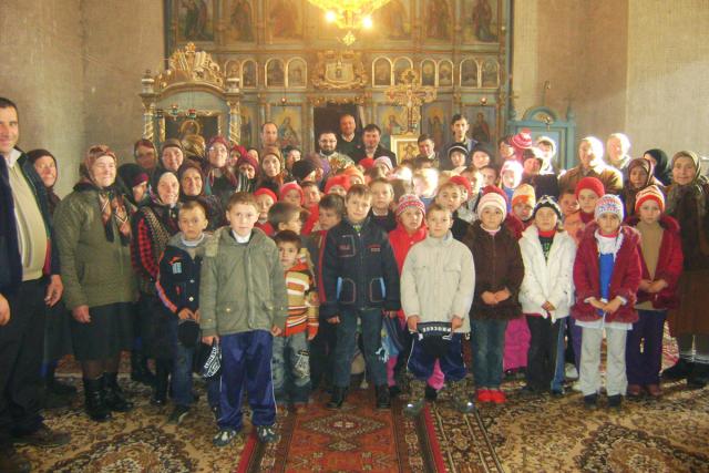 Copiii din Pleşani l-au sărbătorit pe Sfântul Andrei