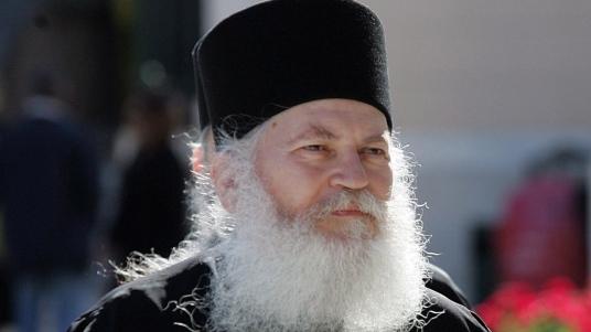 Stareţul Efrem de la Mănăstirea Vatoped arestat în ajunul Crăciunului