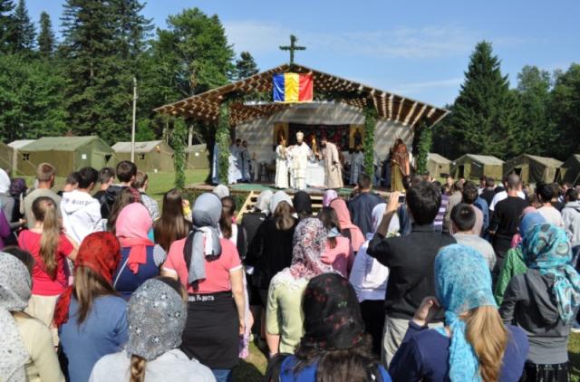 Cuvântul Înaltpreasfinţitului Iosif către tineri: "Vocaţia tânărului - chemarea lui Hristos"