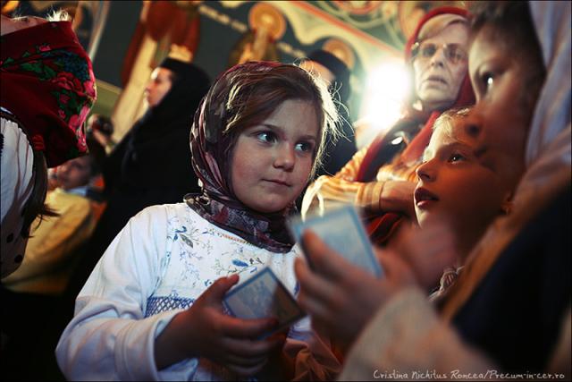 Călătorie în imagini prin lumea ortodoxă românească
