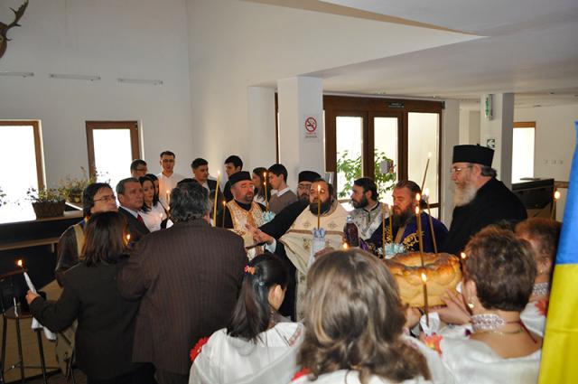 La Vânători-Neamț clopotele au bătut pentru Mihai Eminescu
