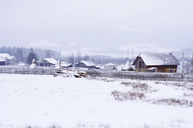 Nordul Moldovei, asediat de ger şi zăpadă