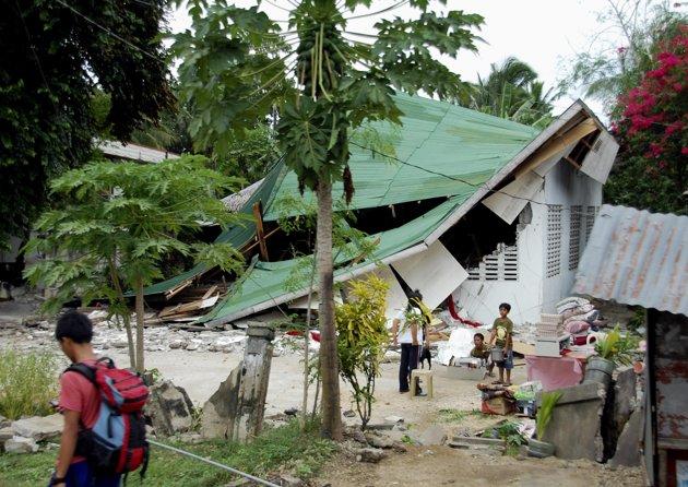 Bisericile din Filipine ajută pe sinistraţii cutremurului din 5 feburarie