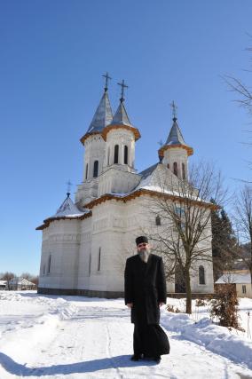 „La construcţia acestei biserici am trăit momente înălţătoare“