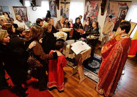 „Biserica ortodoxă este centrul familiilor româneşti din Statele Unite”