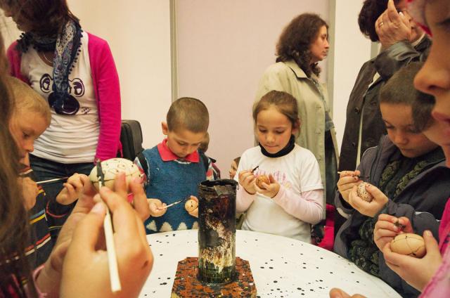 Ouăle încondeiate vestesc, şi la Iaşi, venirea Paştilor