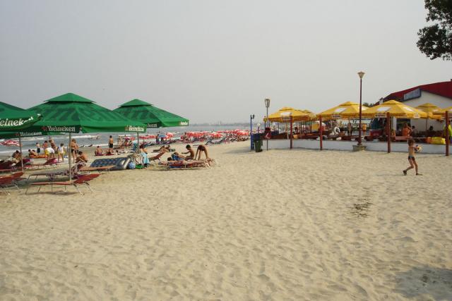 Bugetarii vor avea o minivacanţă de 1 mai