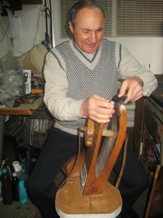 Pielăria, un meşteşug aproape dispărut