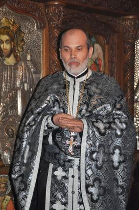 „Îi îndemn pe toţi părinţii să-şi ia copilaşii de mână şi să vină cu ei la denii“
