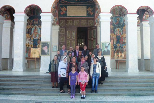 Credincioşi din parohia Uda, în pelerinaj la mănăstirile nemţene