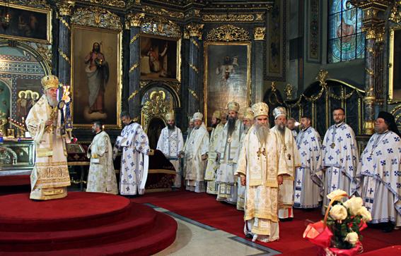 Papa Benedict nu este invitat la sărbătorile de la Niş