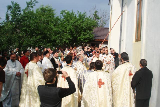 Sfinţirea unei biserici, „coroana de biruinţă împotriva tuturor încercărilor“