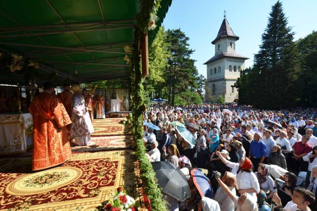Rugători la Sfântul ocrotitor al „ţării lui Ştefan cel Mare“