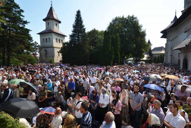 Rugători la Sfântul ocrotitor al „ţării lui Ştefan cel Mare“